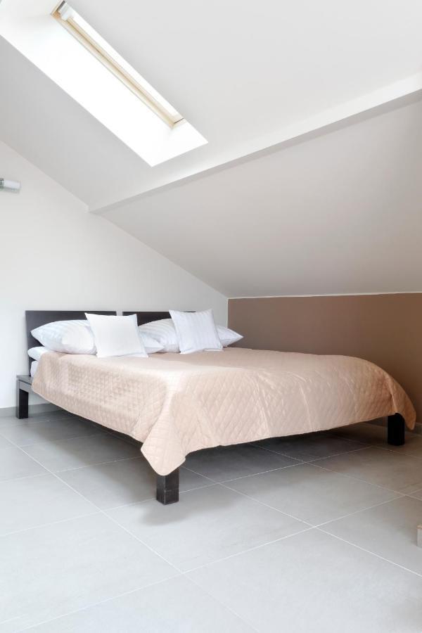 Modern Apartment In Jawiszowice ภายนอก รูปภาพ