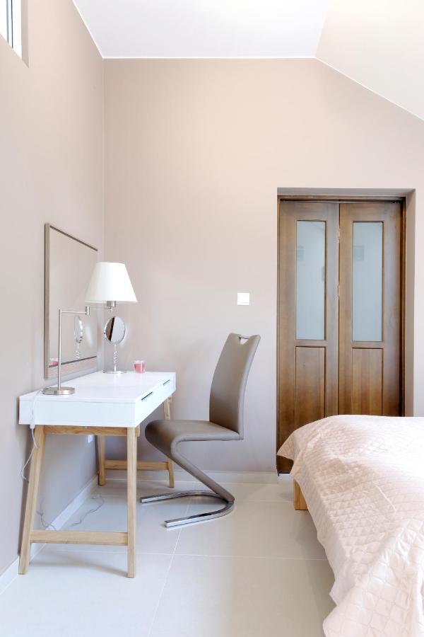 Modern Apartment In Jawiszowice ภายนอก รูปภาพ