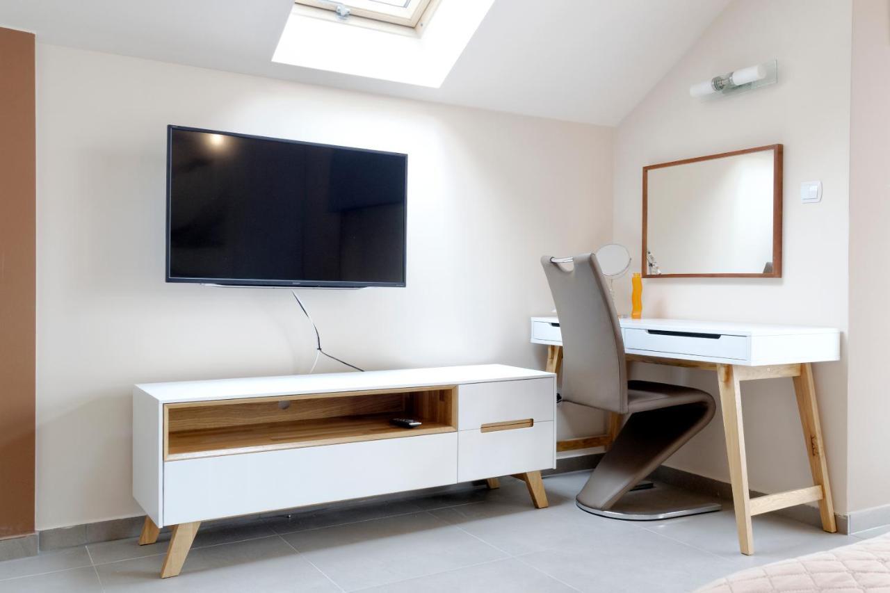 Modern Apartment In Jawiszowice ภายนอก รูปภาพ